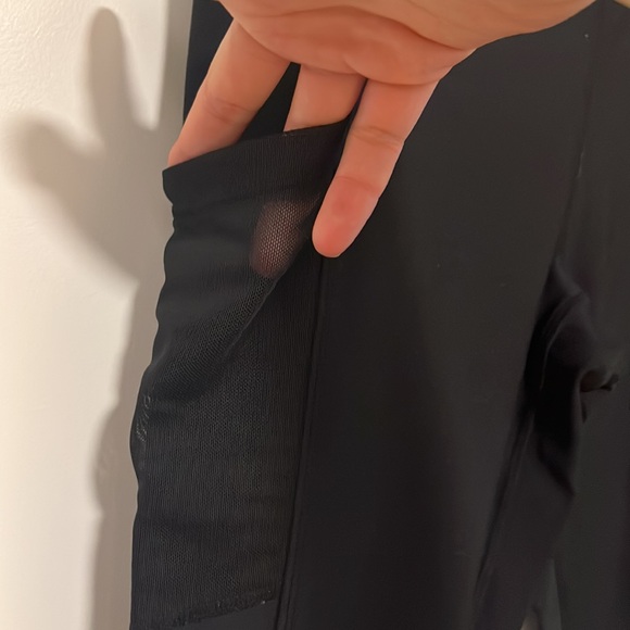 3 for $10 - Workout leggings - Picture 2 of 3